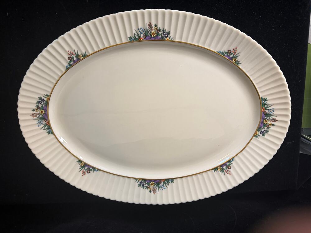 Lenox Rutledge P-303 17” Oval Serving Platter Floral Gold Trim USA